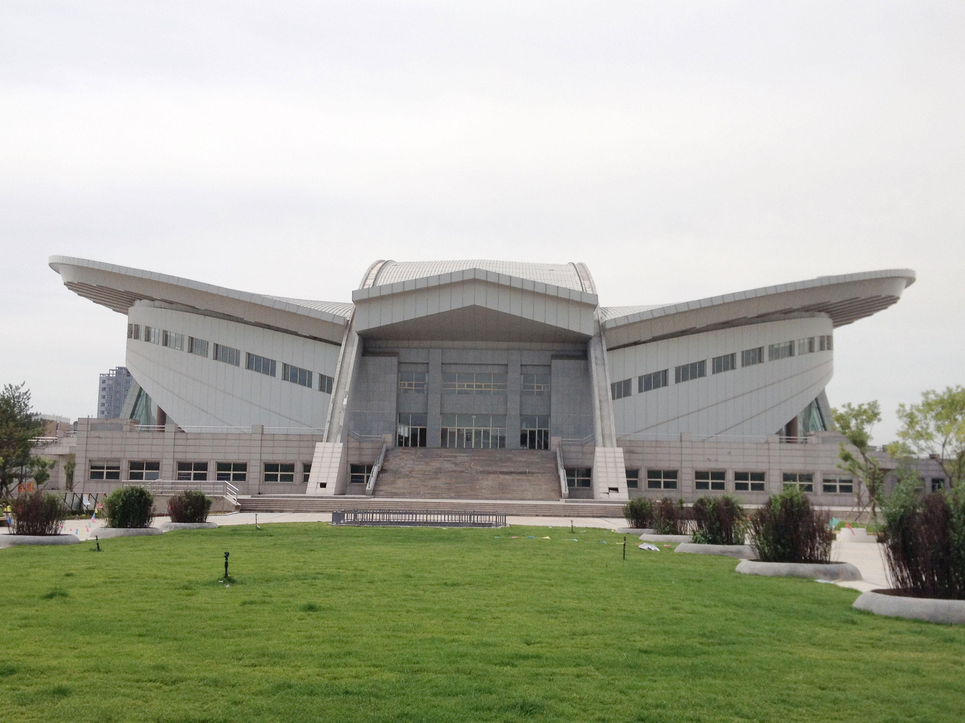 山西省大同大學(xué)體育館